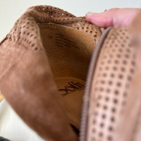 Sofft Chantey light brown stacked heeled boots size 10 women’s side zip closure - Picture 11 of 13